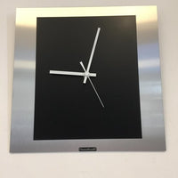 BeoXL - Wandklok THE SQUARE BLACK -MODERN DUTCH DESIGN