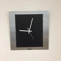 BeoXL - Wandklok THE SQUARE BLACK -MODERN DUTCH DESIGN