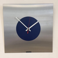 BeoXL - Wandklok RAPSODIE IN BLUE & RED MODERN DUTCH DESIGN