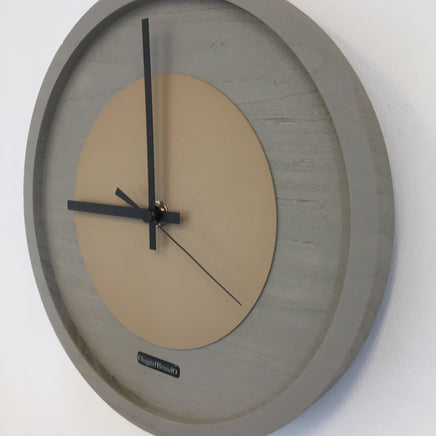 BeoXL - Wandklok Quinten Camel Modern Design