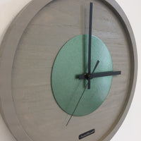 BeoXL - Wandklok Quinten Green Hammer Modern Design