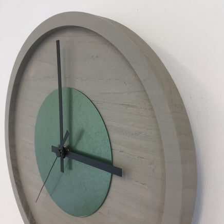BeoXL - Wandklok Quinten Green Hammer Modern Design