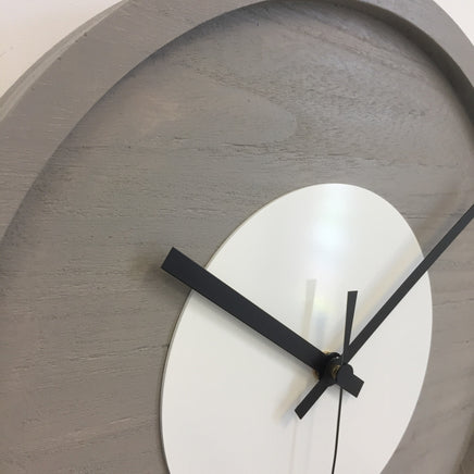 BeoXL - Wandklok Quinten White Modern Design