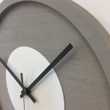 BeoXL - Wandklok Quinten White Modern Design