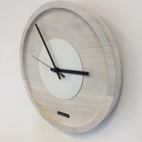 BeoXL - Wandklok Quinten White On White Modern DUTCH Design