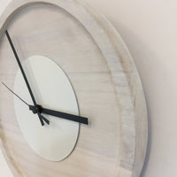 BeoXL - Wandklok Quinten White On White Modern DUTCH Design