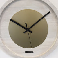 BeoXL - Wandklok Quinten White & Gold Modern Dutch Design