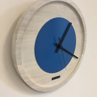 BeoXL - Wandklok Quinten White & Blue Modern Dutch Design