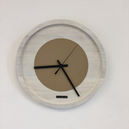 BeoXL - Wandklok Quinten White & Beige Modern Dutch Design