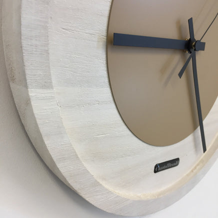 BeoXL - Wandklok Quinten White & Beige Modern Dutch Design