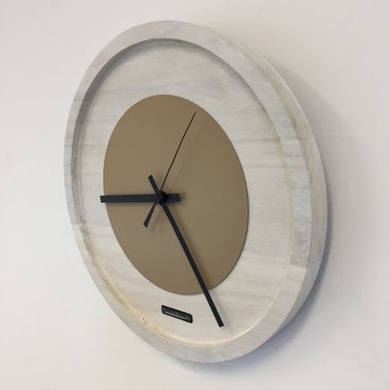 BeoXL - Wandklok Quinten White & Beige Modern Dutch Design