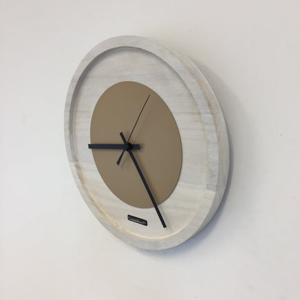 BeoXL - Wandklok Quinten White & Beige Modern Dutch Design