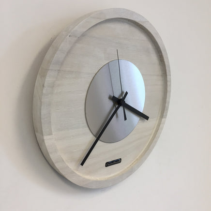 BeoXL - Wandklok Quinten White & Silver Modern Dutch Design