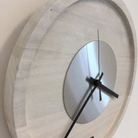 BeoXL - Wandklok Quinten White & Silver Modern Dutch Design
