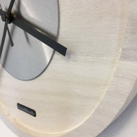 BeoXL - Wandklok Quinten White & Silver Modern Dutch Design