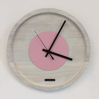 BeoXL - Wandklok Quinten White & Pink