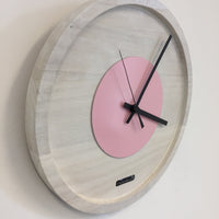 BeoXL - Wandklok Quinten White & Pink