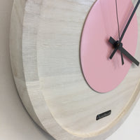 BeoXL - Wandklok Quinten White & Pink