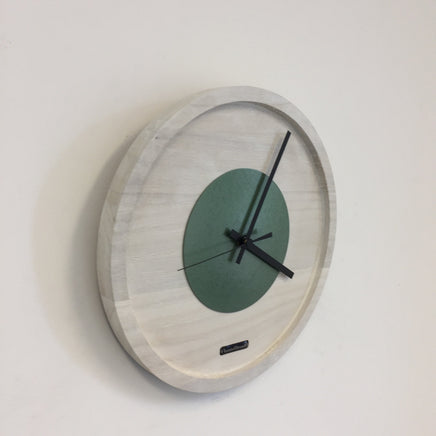 BeoXL - Wandklok Quinten White & Green Modern Design