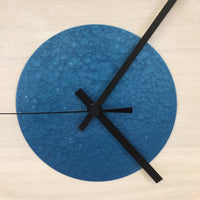 BeoXL - Wandklok Quinten White & Blue Hammer Modern DUTCH Design