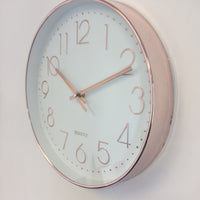 BeoXL - Wandklok Rose Goud modern design