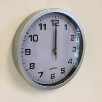 BeoXL - Wandklok Silver Mini 25 modern design