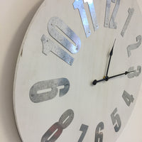 BeoXL - Wandklok White Mambo Vintage