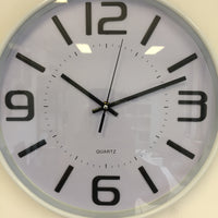 BeoXL - Wandklok QUARTZ WIT 32 modern design