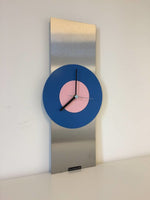 BeoXL - Wandklok RVS Blue & Pink