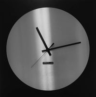 BeoXL - Wandklok TOPAZ Silver and Black