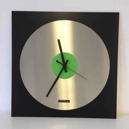 BeoXL - Wandklok TOPAZ Black and Green