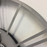 BeoXL - Wandklok SILVER INDUSTRIEEL DESIGN