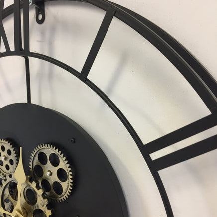 BeoXL - Wandklok BLACK GEAR 57 INDUSTRIEEL DESIGN