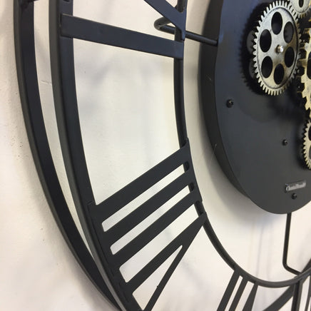 BeoXL - Wandklok BLACK GEAR 57 INDUSTRIEEL DESIGN