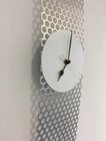 BeoXL - Wandklok PERFOR Circle White