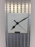 BeoXL - Wandklok PERFOR White Square