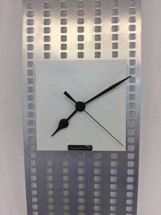 BeoXL - Wandklok PERFOR White Square
