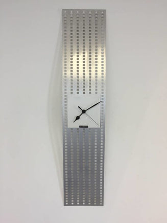 BeoXL - Wandklok PERFOR White Square
