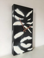BeoXL - Wandklok Zebra Design