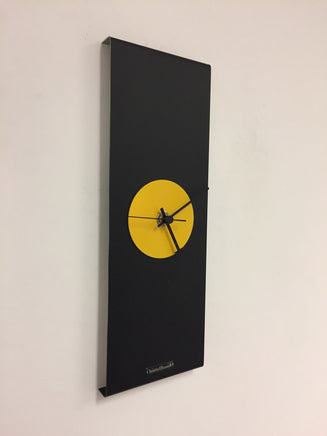 BeoXL - Wandklok Black-Line & Yellow Modern Design RVS
