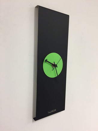 BeoXL - Wandklok Black-Line & GREEN Modern Design RVS