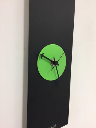 BeoXL - Wandklok Black-Line & GREEN Modern Design RVS