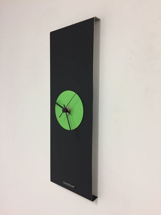 BeoXL - Wandklok Black-Line & GREEN Modern Design RVS