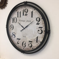 BeoXL - Wandklok XXL METAL PIPE INDUSTRIAL DESIGN