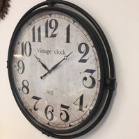 BeoXL - Wandklok XXL METAL PIPE INDUSTRIAL DESIGN