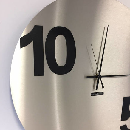 BeoXL - Wandklok Rond TEN-FIVE Modern Design