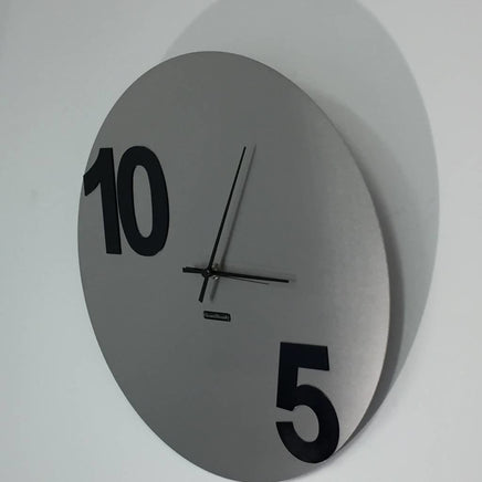 BeoXL - Wandklok Rond TEN-FIVE Modern Design
