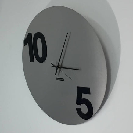 BeoXL - Wandklok Rond TEN-FIVE Modern Design