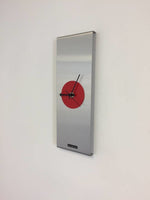 BeoXL - Wandklok RED EYE