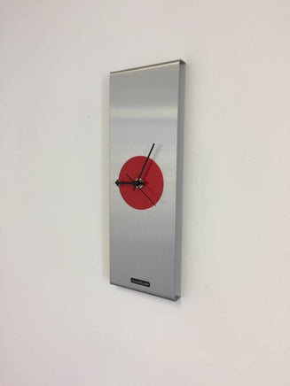 BeoXL - Wandklok RED EYE